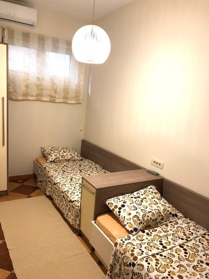 Lovely Apartment Ilha Sveti Stefan Exterior foto